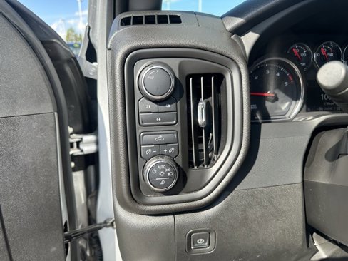 Certified 2023 Chevrolet Silverado 2500 Custom w/ Custom Value Package image 28