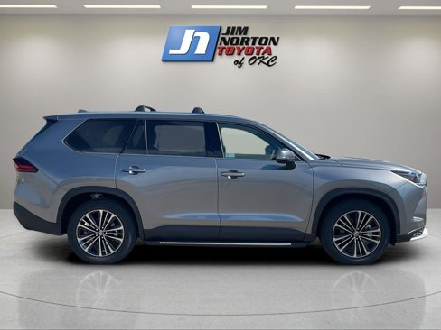 New 2026 Toyota Grand Highlander AWD Hybrid image 4
