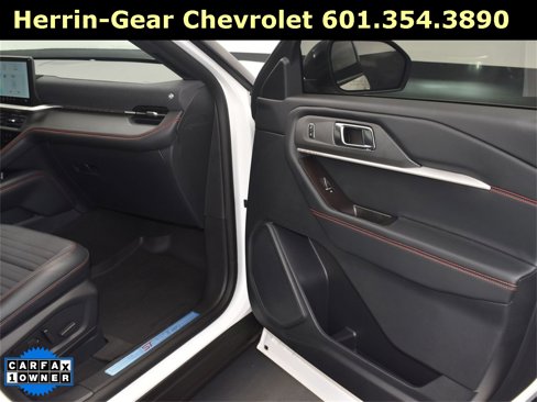 Used 2025 Ford Explorer ST-Line w/ Premium Package image 20