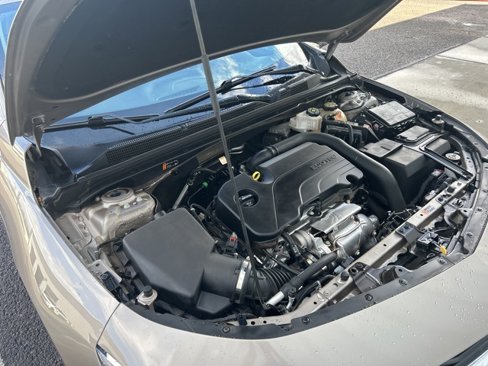 Used 2023 Chevrolet Malibu LS image 11