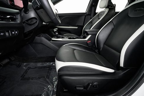 Used 2025 Kia K4 GT-Line image 12