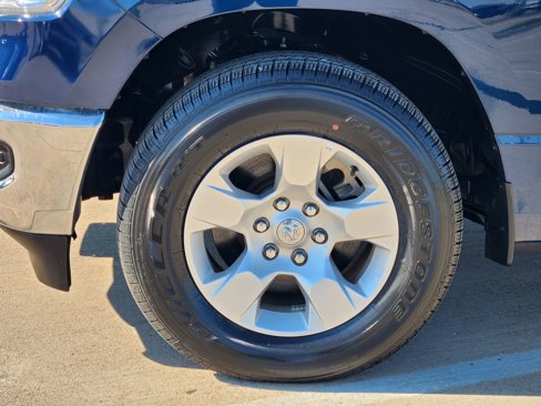 Used 2022 RAM 1500 Lone Star image 12