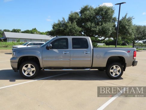 Used 2012 GMC Sierra 2500 Denali w/ Suspension Package, Off-Road image 2