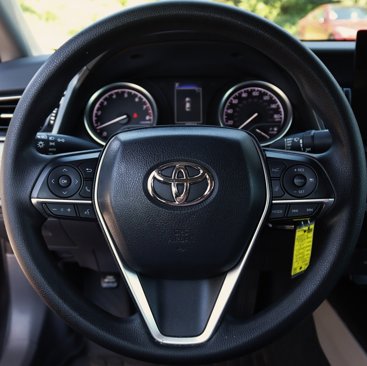 Used 2023 Toyota Camry LE image 16