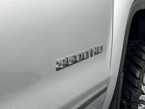 Used 2015 GMC Sierra 3500 SLT w/ Duramax Plus Package image 18