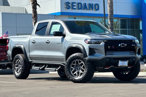 New 2026 Chevrolet Colorado ZR2 image 2