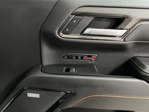 Used 2024 GMC Sierra 1500 AT4 image 62