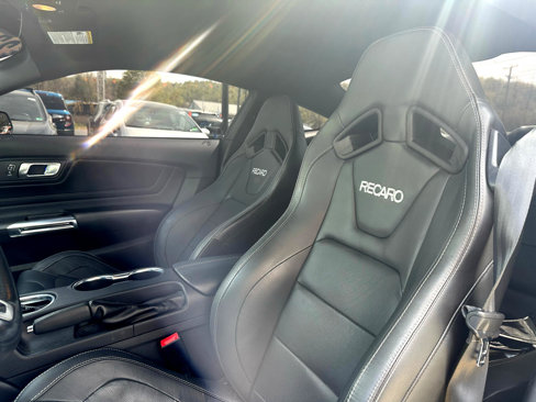 Used 2022 Ford Mustang GT Premium w/ Equipment Group 401A image 10