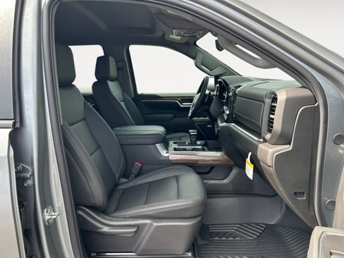 New 2026 Chevrolet Silverado 1500 RST w/ RST All Star Premium Package image 10