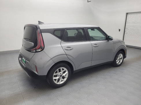 Used 2023 Kia Soul LX w/ LX Technology Package image 10