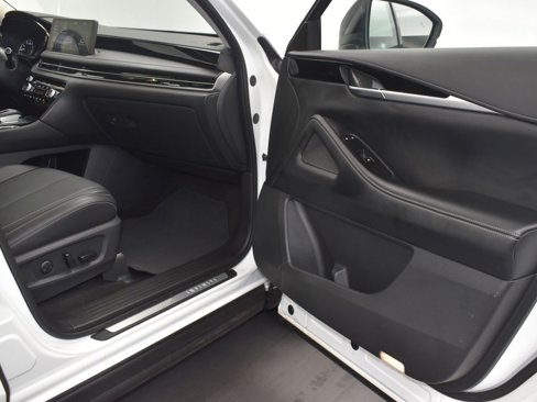Used 2025 INFINITI QX60 Pure image 20
