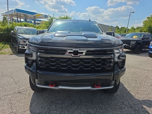 Used 2024 Chevrolet Silverado 1500 ZR2 w/ Technology Package image 2