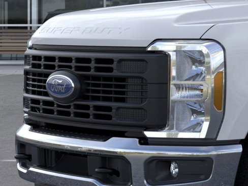 New 2025 Ford F350 XL w/ XL Chrome Package image 17