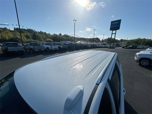 New 2025 Chevrolet Suburban High Country image 20