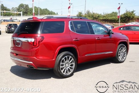 Used 2023 GMC Acadia Denali w/ Denali Ultimate Package image 5