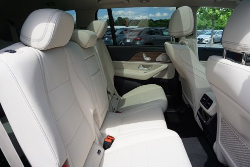 New 2025 Mercedes-Benz GLS 450 4MATIC image 60