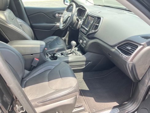 Used 2021 Jeep Cherokee Limited image 22