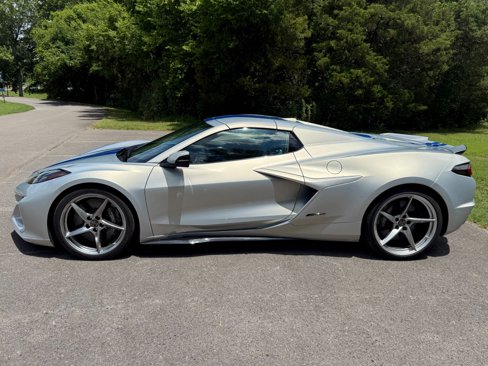 Used 2024 Chevrolet Corvette E-Ray image 13