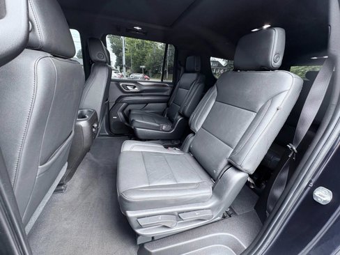 Used 2021 Chevrolet Suburban Z71 image 15
