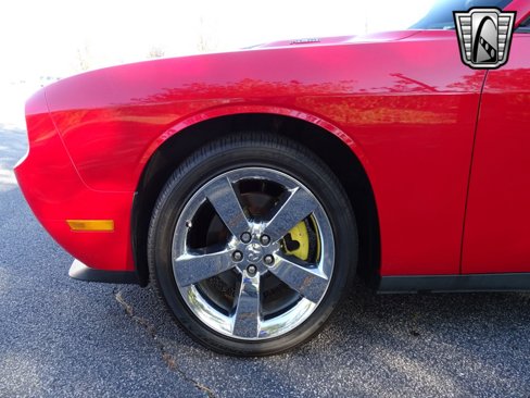 Used 2009 Dodge Challenger R/T image 13