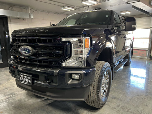 Used 2022 Ford F250 Lariat image 4