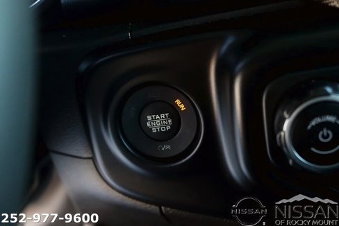 Used 2023 Jeep Wrangler Unlimited Sahara image 23
