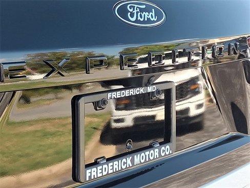 New 2025 Ford Expedition Max Platinum image 19