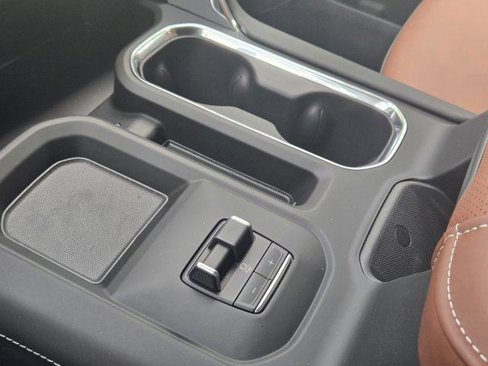 New 2026 GMC Sierra 2500 Denali Ultimate image 15