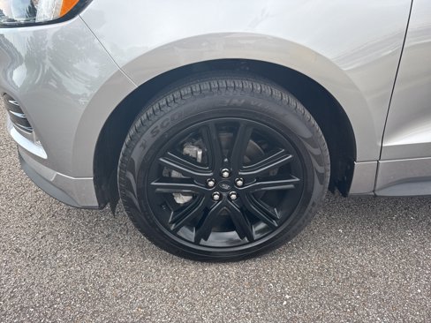 Used 2024 Ford Edge ST-Line image 10