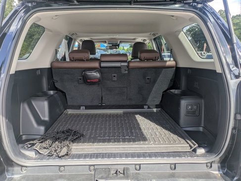 Used 2023 Toyota 4Runner Limited image 31