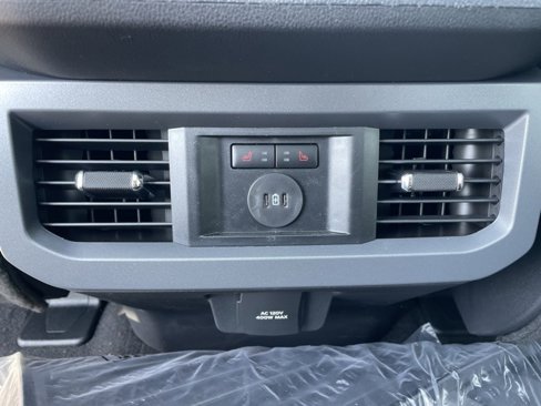 New 2025 Ford F250 Lariat w/ Lariat Ultimate Package image 25