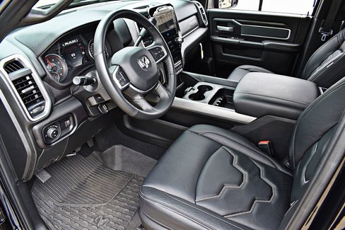 Used 2023 RAM 2500 Big Horn w/ Level B Equipment Group image 17