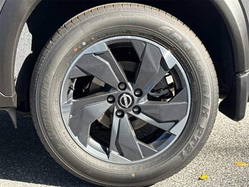 New 2026 Nissan Rogue SV image 17