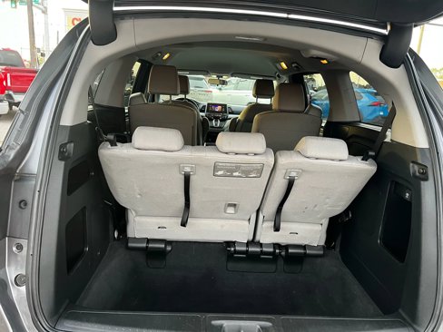 Used 2019 Honda Odyssey LX image 9