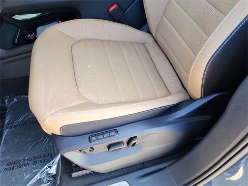 New 2025 Volkswagen Atlas Cross Sport SEL R-Line image 16