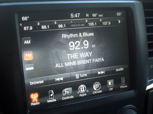 Used 2013 RAM 1500 Sport w/ Sport Premium Group image 9