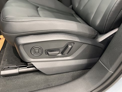 New 2025 Audi Q7 3.0T Premium Plus image 9