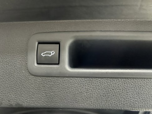 Certified 2023 Toyota Highlander XSE image 50