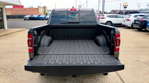 Used 2024 RAM 1500 Laramie image 15
