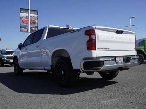 Used 2024 Chevrolet Silverado 1500 LT image 7