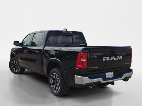 Used 2025 RAM 1500 Laramie image 5