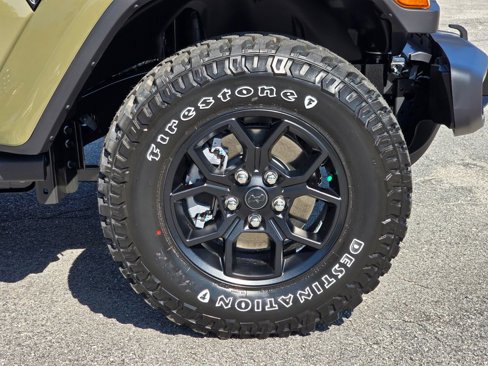 New 2025 Jeep Gladiator Willys image 12