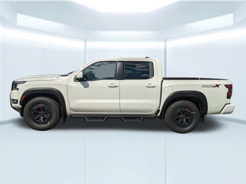New 2026 Nissan Frontier Pro-X image 2