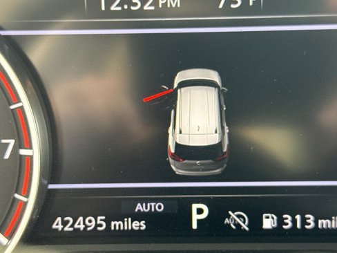 Used 2024 Nissan Rogue SV image 12