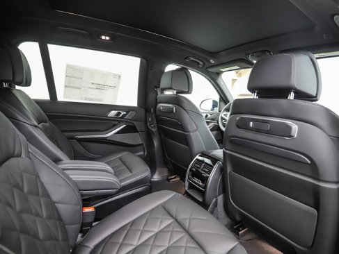 New 2026 BMW X7 xDrive40i w/ Executive Package image 33