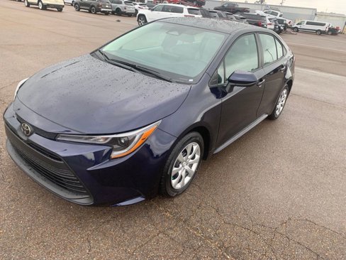 New 2026 Toyota Corolla LE image 3
