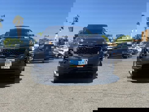 Used 2019 Kia Sportage LX image 2