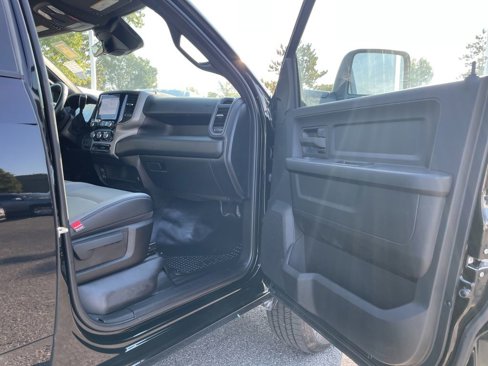 New 2026 RAM 2500 Tradesman w/ Chrome Appearance Group image 30