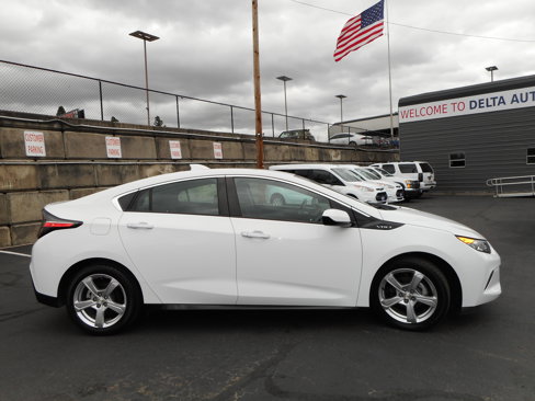 Used 2017 Chevrolet Volt LT image 6