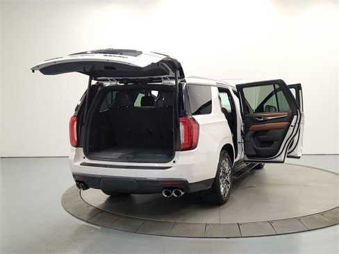 Used 2024 GMC Yukon Denali Ultimate image 15